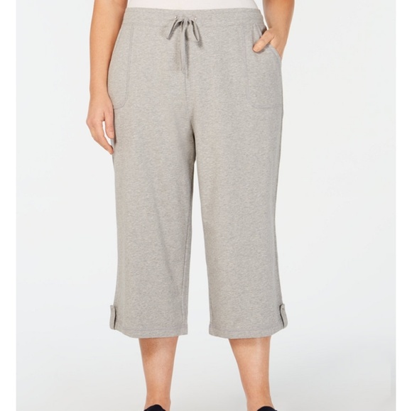 Karen Scott Pants & Jumpsuits Karen Scott Plus Size Sport Capris